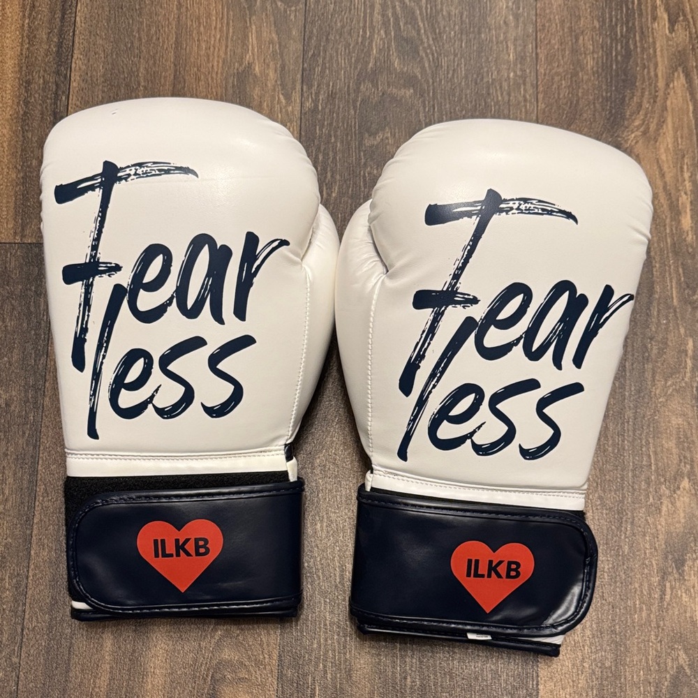KickBoxing Gloves - White and Blue